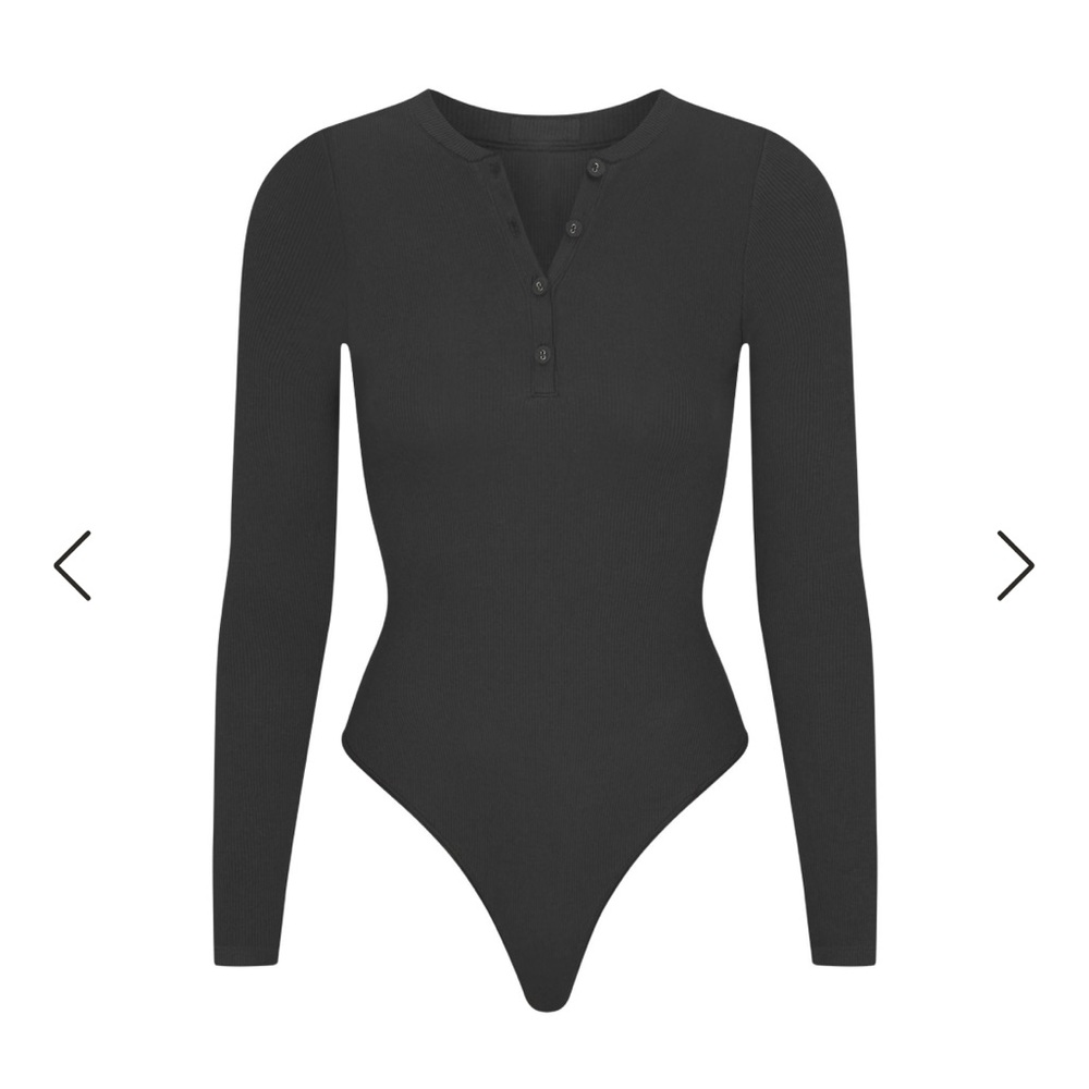 NWT Skims Black Long Sleeve Henley Bodysuit